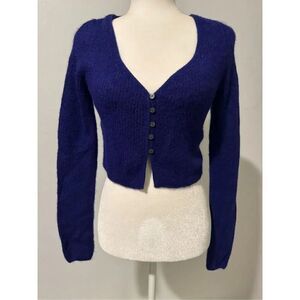 Zara Soft knit cropped top sweater button front M